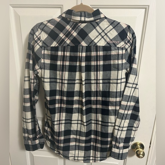 Marmot Joss Women's 1/2 Zip Flannel; Color: Black, Pink, Cream; Size: Medium EUC - Picture 4 of 6